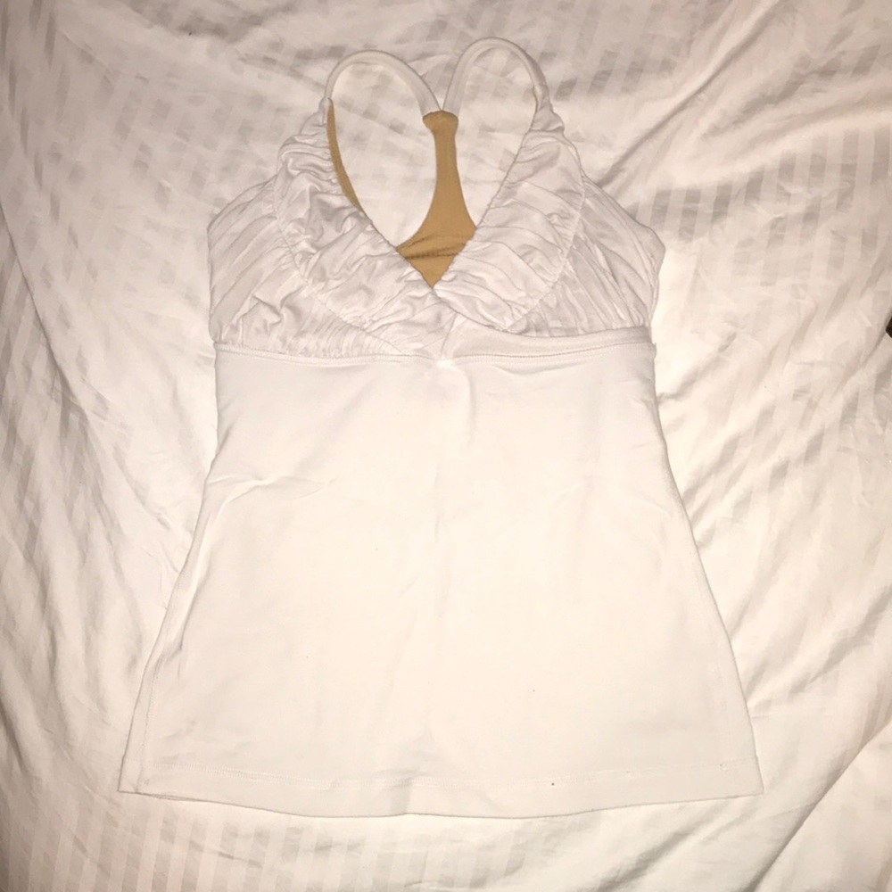Lululemon athletic top